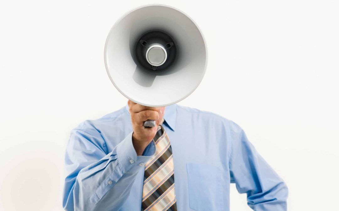 Comment diminuer la complexité produit pour accélérer l’impact commercial – et déjouer les biais cognitifs qui vous freinent